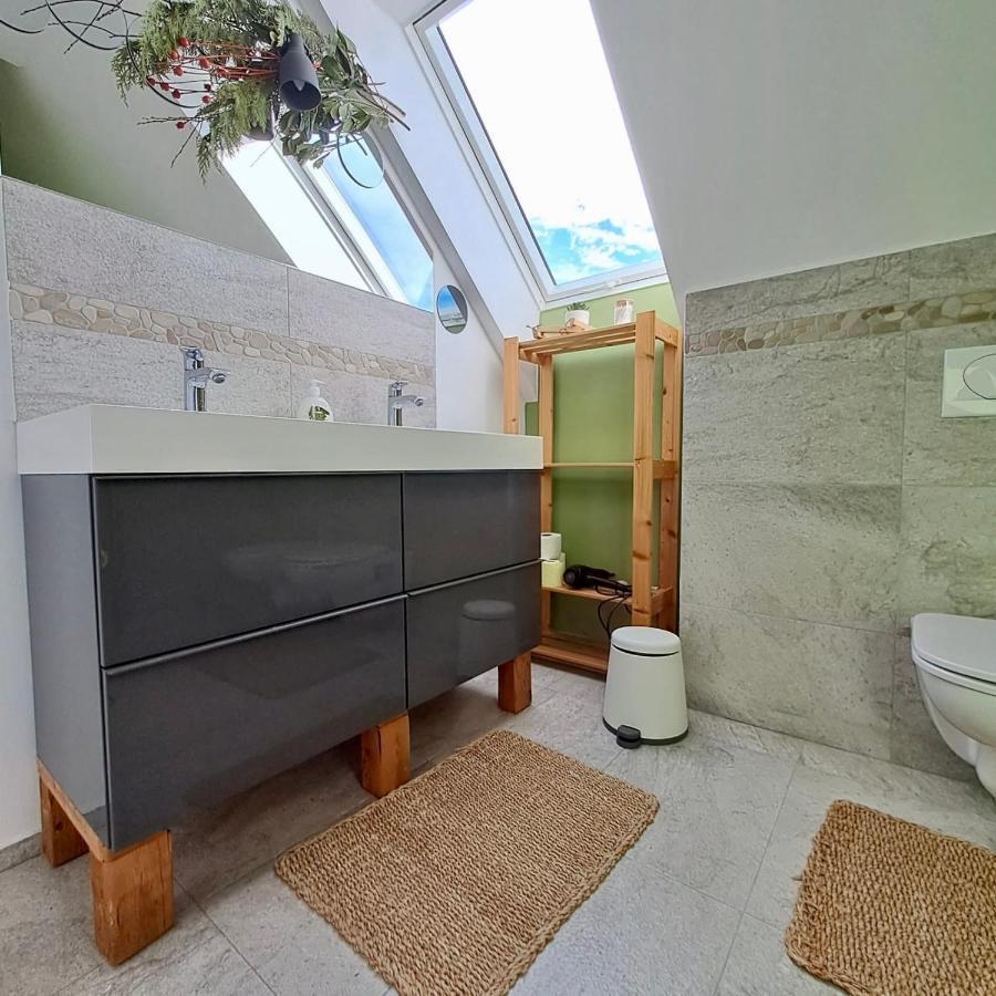 Entire Loft Close To Beautiful Logar Valley *